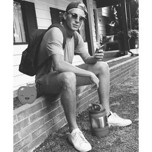 Meet your Posher, Mathew